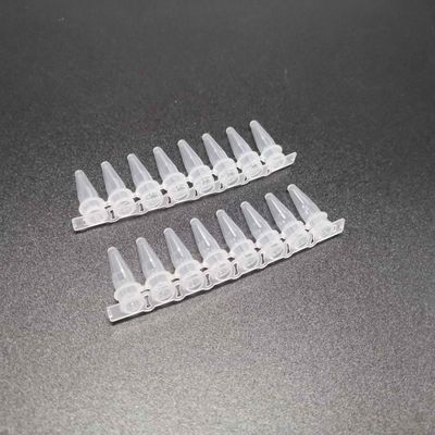 0.2mL PCR τα ιατρικά αναλώσιμα εργαστηρίων σωλήνων 8-λουρίδων καθαρίζουν τον υψηλό σωλήνα καμία κάλυψη